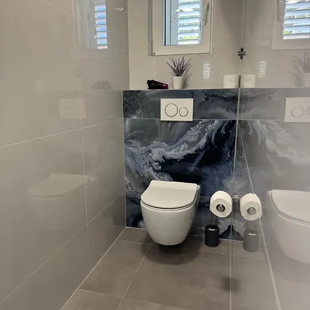 Emilija Appartement *